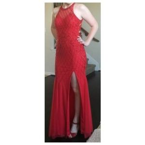 Sean Collection Prom or Formal Dress